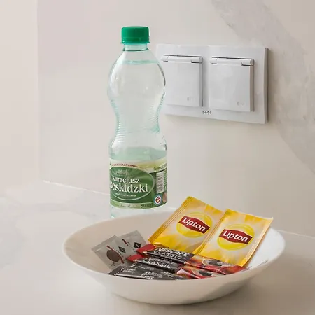 Praga Bliska Glamour By Bookinghost *