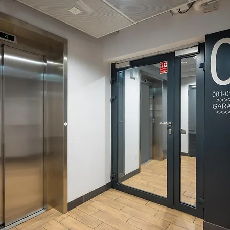 Praga Bliska Glamour By Bookinghost 公寓 *