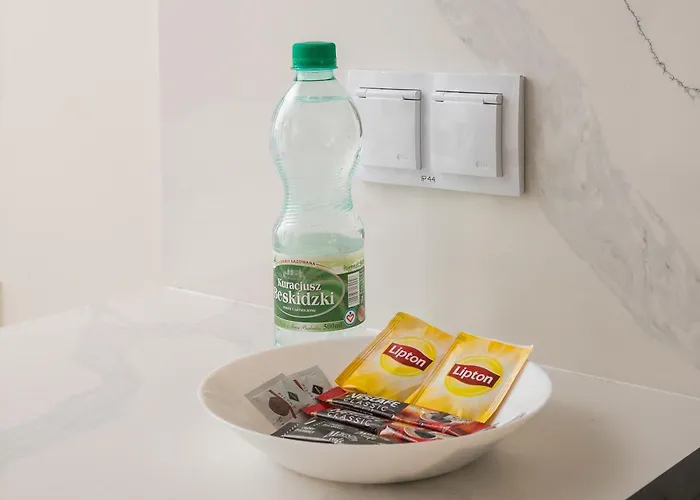 Praga Bliska Glamour By Bookinghost *